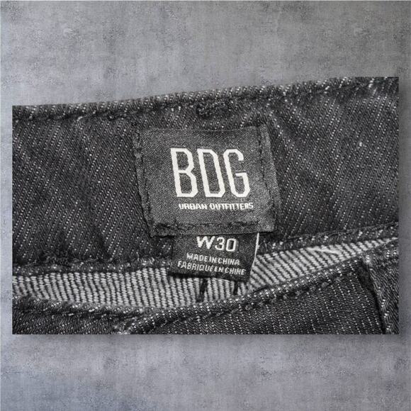 BDG Urban Outfitters Black Studded Straight Leg Jeans – W30 – NWT - Picture 3 of 6